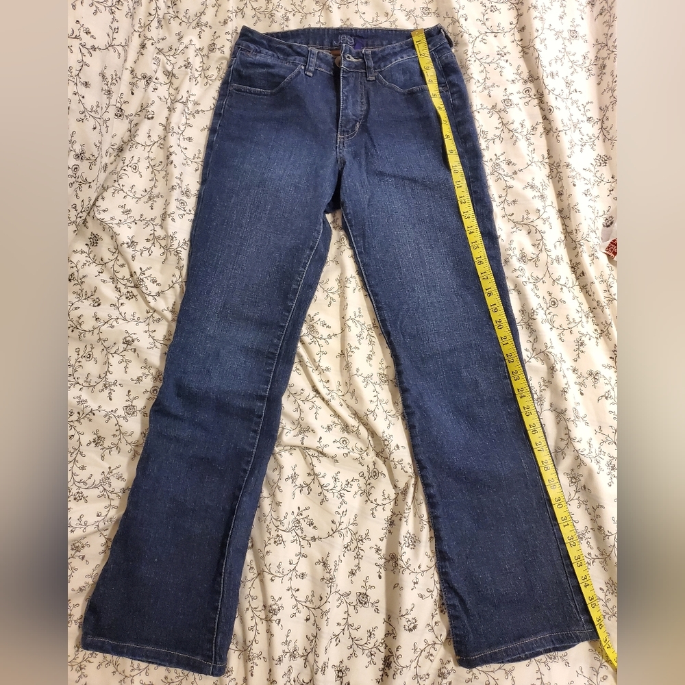 Mid rise jeans